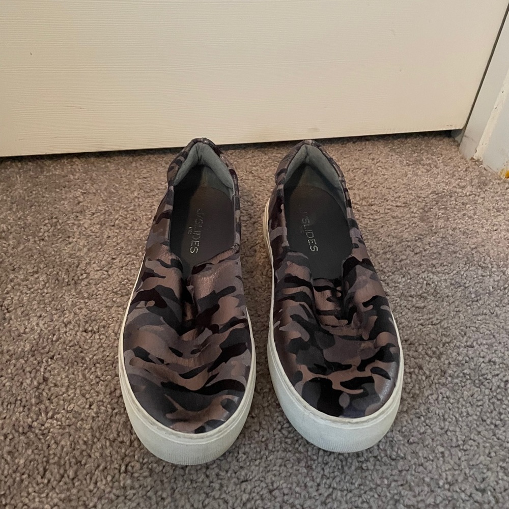 Camo Print J Slides - image 2